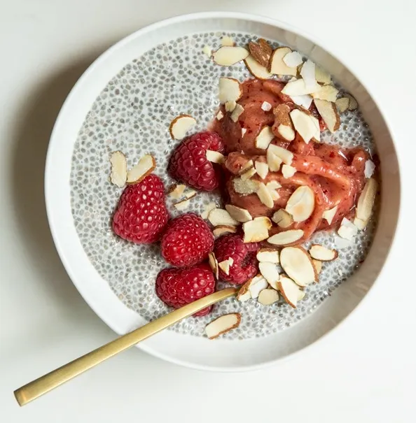 4 Healthy Summer Recipe Ideas 4 chia seed pudding